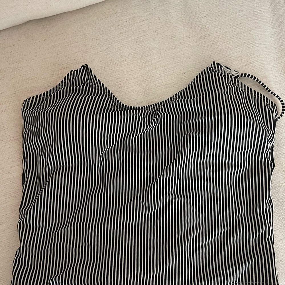 Coral Reef Centara Top | Black & White Stripe